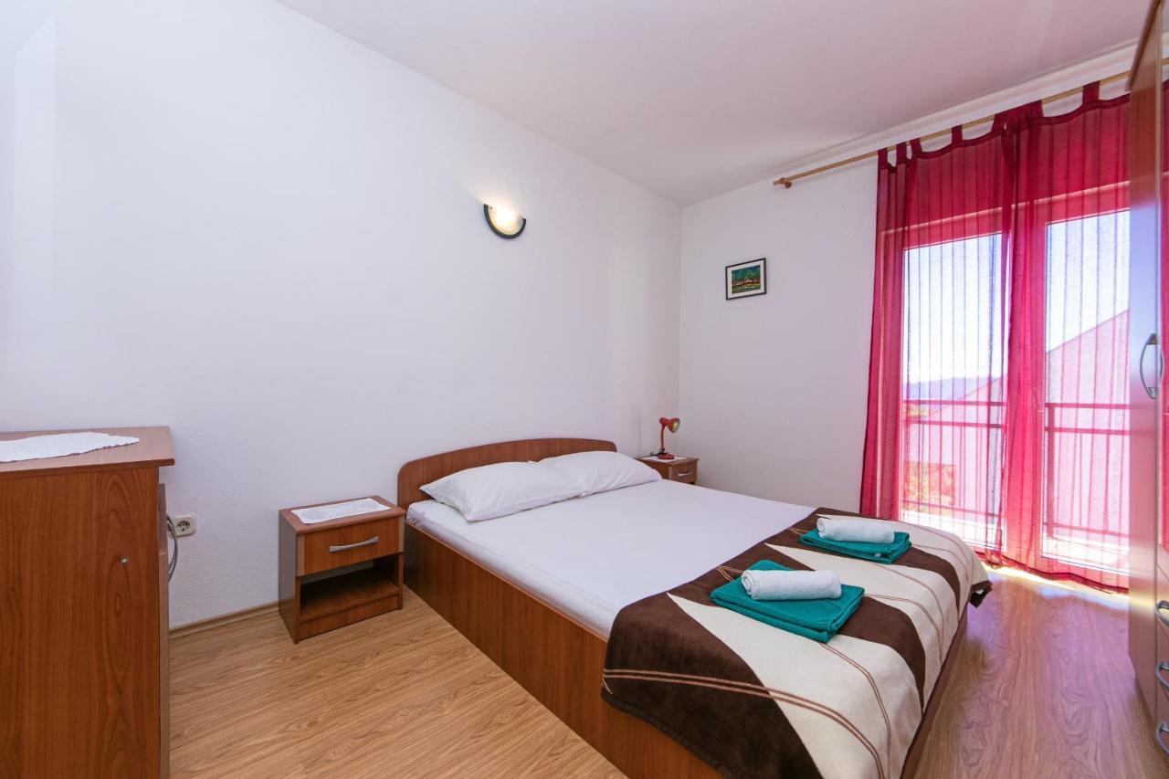 Apartments With A Parking Space Gradac, Makarska - 14708 Luaran gambar