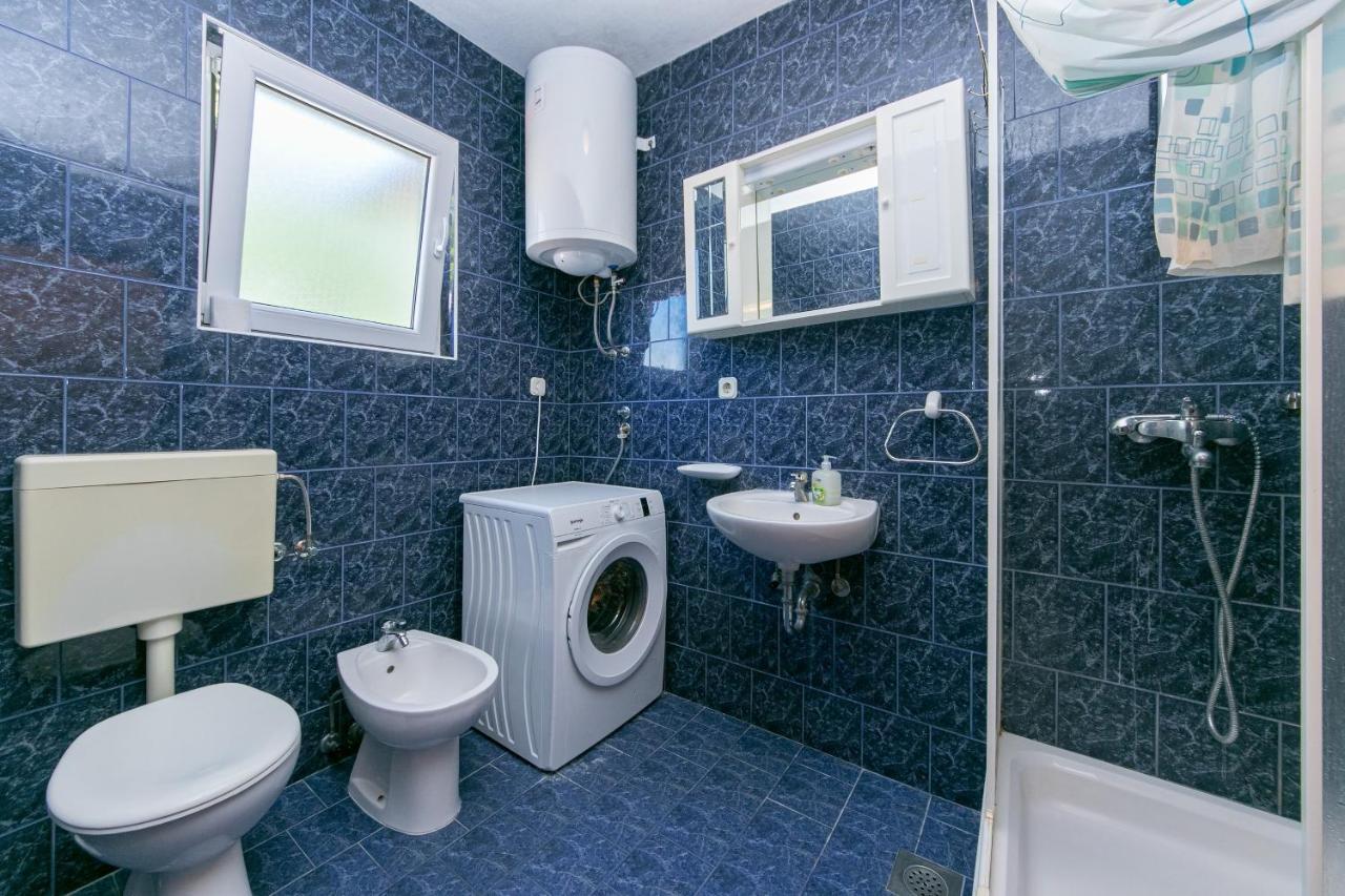 Apartments With A Parking Space Gradac, Makarska - 14708 Luaran gambar