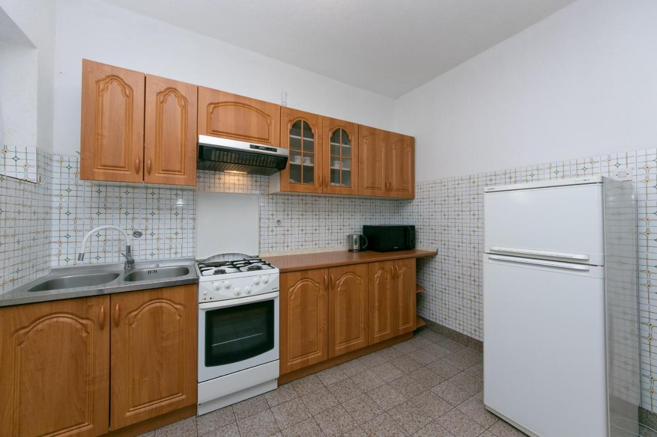 Apartments With A Parking Space Gradac, Makarska - 14708 Luaran gambar